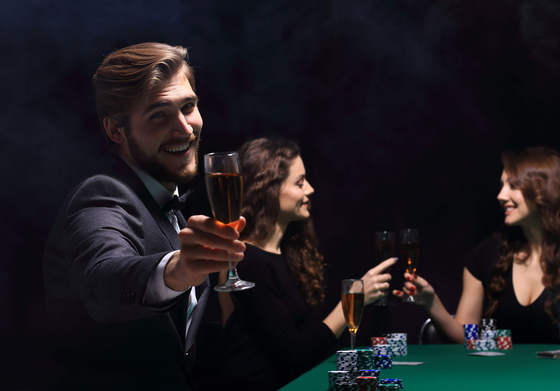 Soir?�e Casino Paris - Animation casino factice�?? - Sur mesure